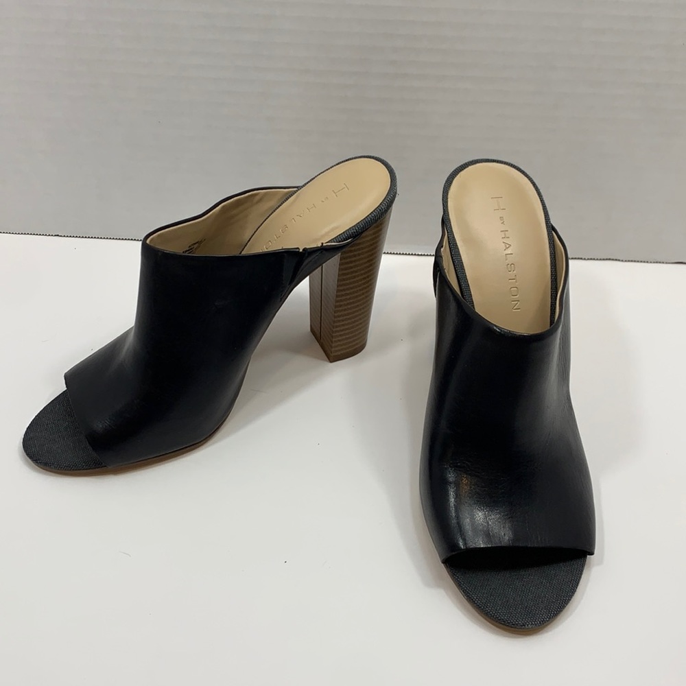 H by Halston ‘Kendra’ peep toe heeled sandals